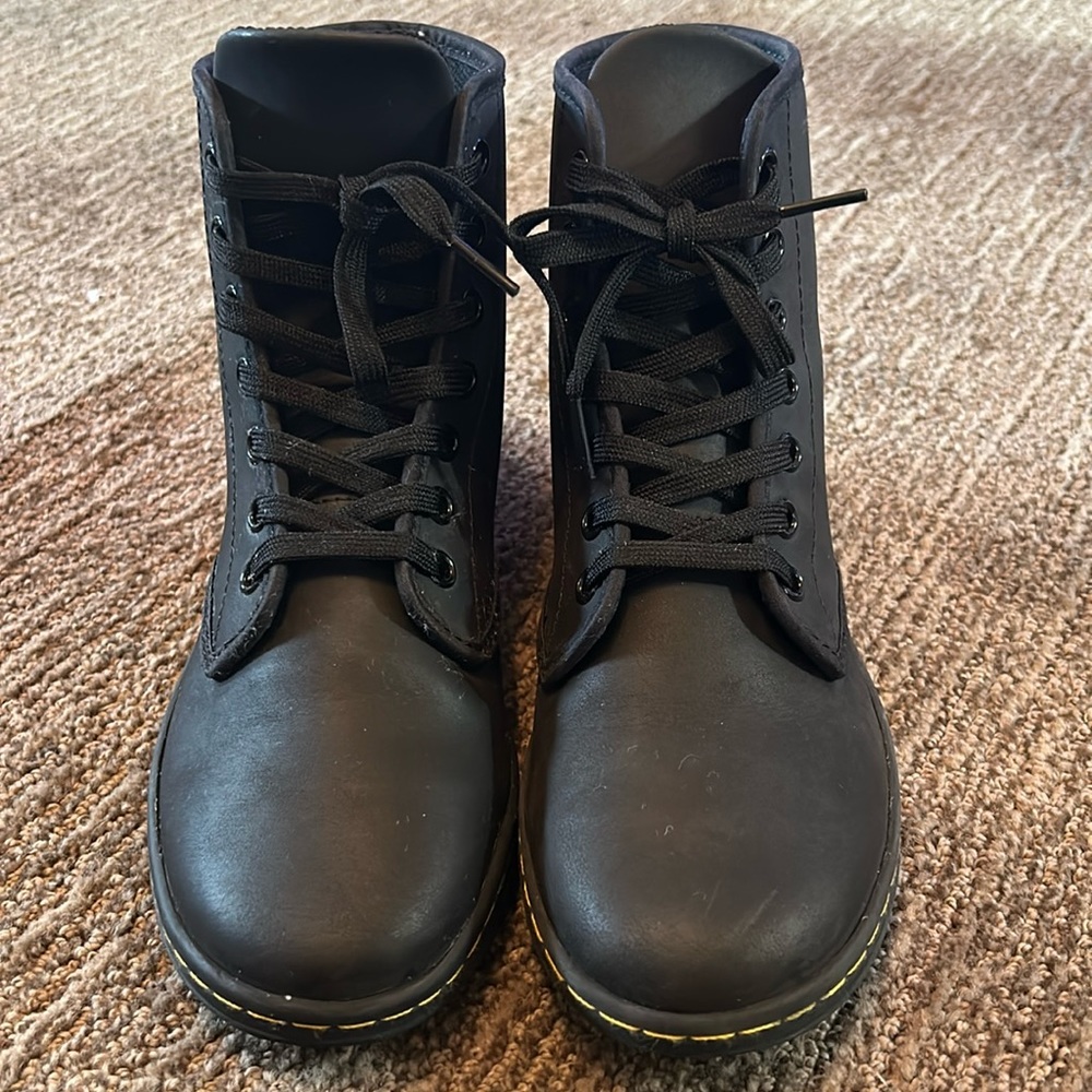 Dr Marten Shoreditch Boots
